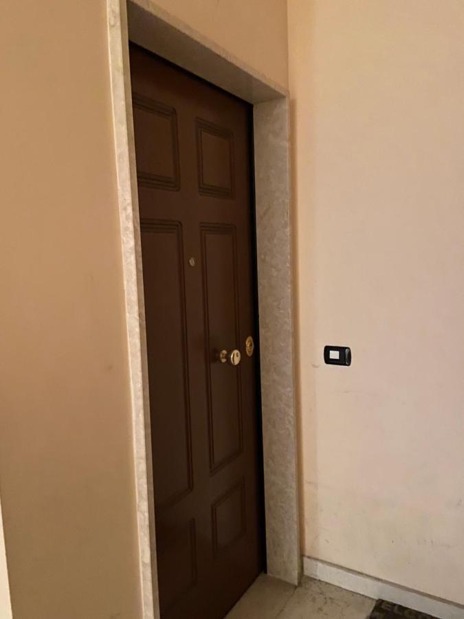Namaste Luxury Guest House Бари Экстерьер фото